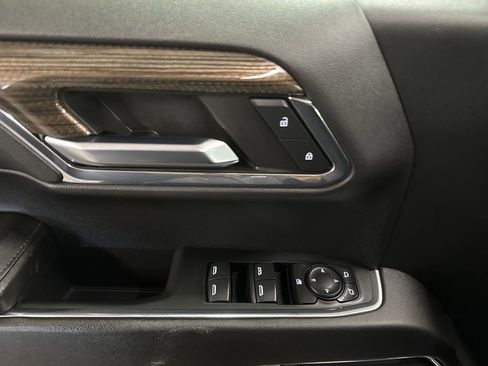 Certified 2024 Chevrolet Silverado 1500 LT w/ Z71 Off-Road Package image 21