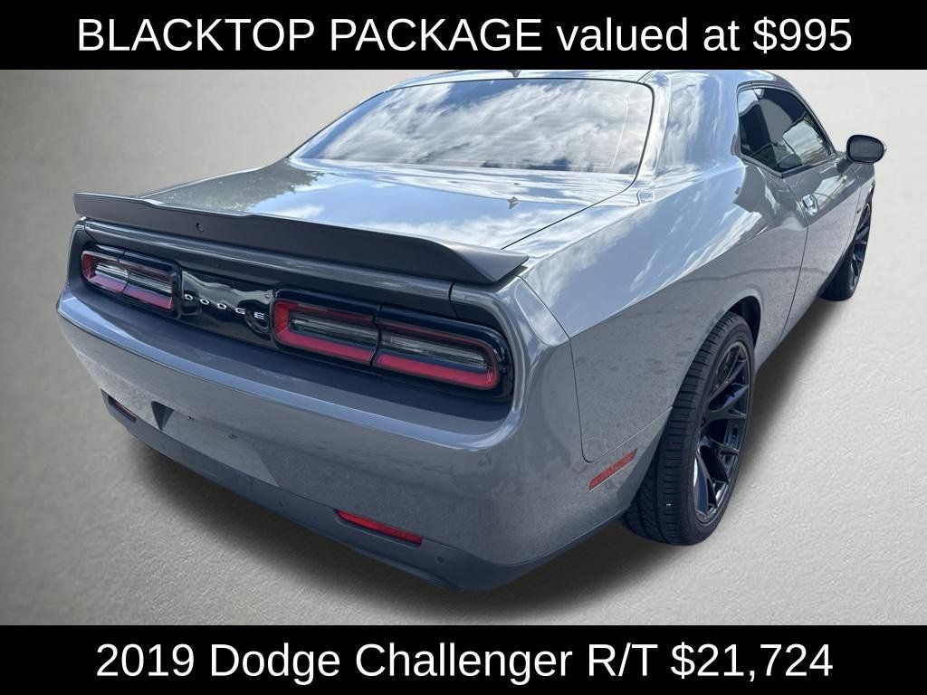 Used 2019 Dodge Challenger R/T w/ Blacktop Package RWD image 3