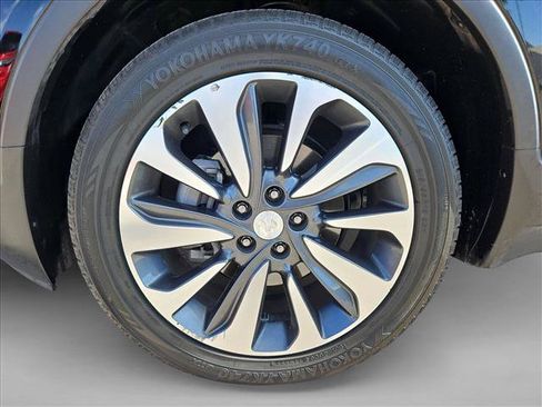 Used 2021 Buick Encore Preferred FWD image 22