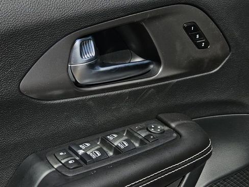 New 2026 Chrysler Pacifica Select image 26