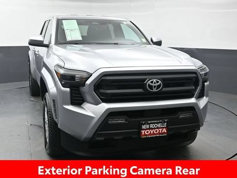 Used 2026 Toyota Tacoma SR5 AWD/4WD image 11