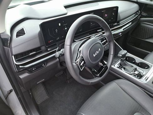 Used 2026 Kia Carnival SX Prestige FWD image 13