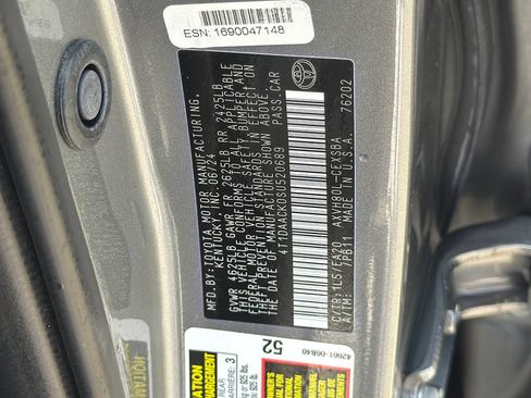 Used 2025 Toyota Camry SE w/ Convenience Package FWD image 32