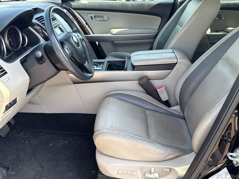 Used 2012 MAZDA CX-9 Grand Touring w/ Moonroof & Bose Audio Pkg image 9