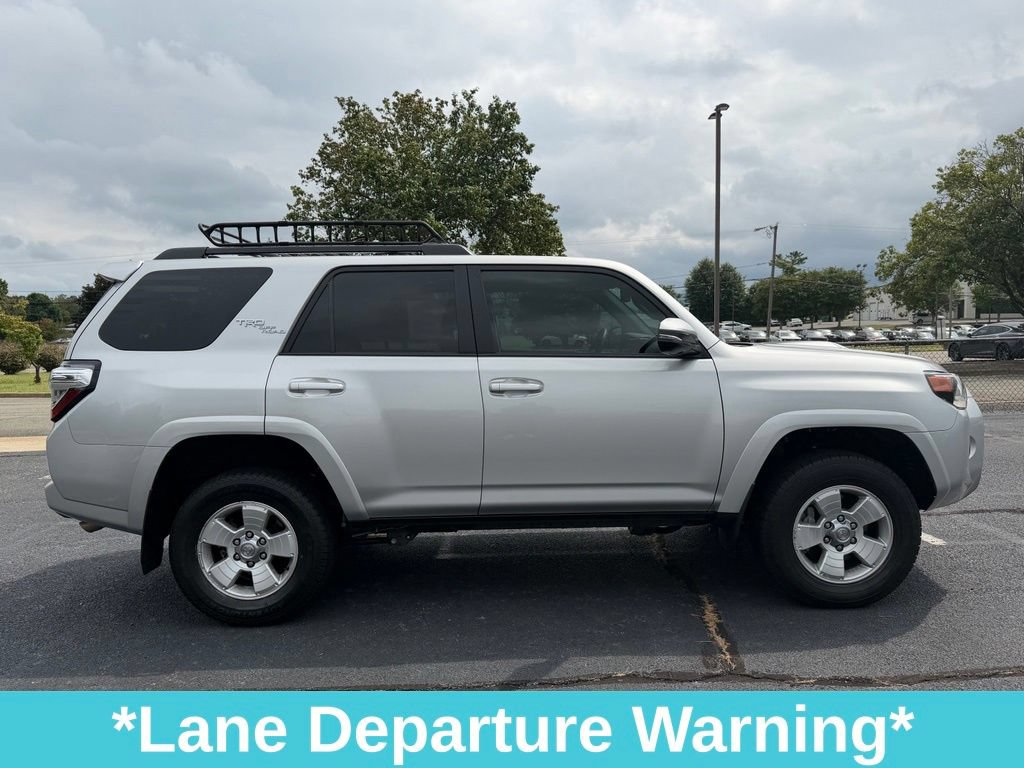 Used 2023 Toyota 4Runner TRD Off-Road Premium w/ Moonroof Package AWD/4WD image 11