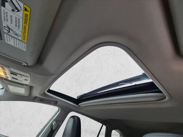 Used 2013 Toyota RAV4 Limited AWD/4WD image 15