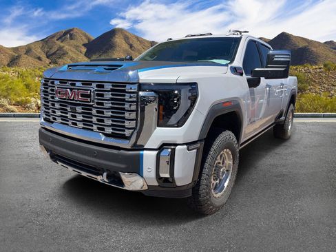 Used 2024 GMC Sierra 2500 Denali w/ Denali Reserve Package AWD/4WD image 14