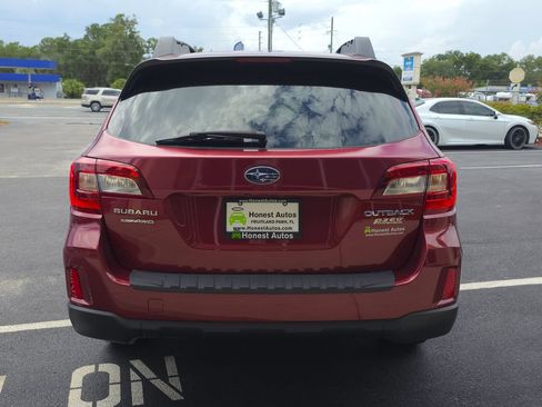 Used 2017 Subaru Outback 2.5i w/ Popular Package #2 AWD/4WD image 6
