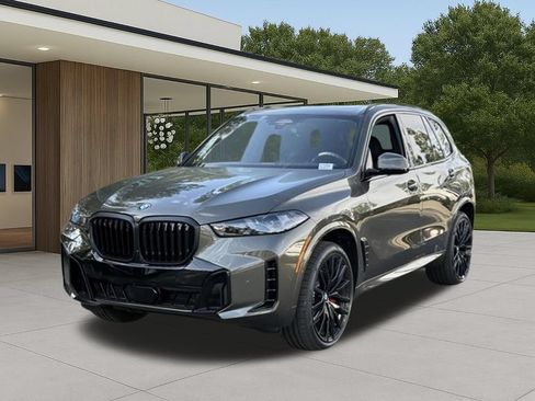 Used 2026 BMW X5 sDrive40i w/ M Sport Package RWD image 2