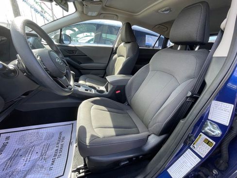 Used 2024 Subaru Crosstrek 2.0i Premium image 12