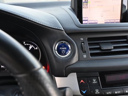 Used 2013 Lexus CT 200h w/ F Sport Pkg w/Nuluxe Trim FWD image 20