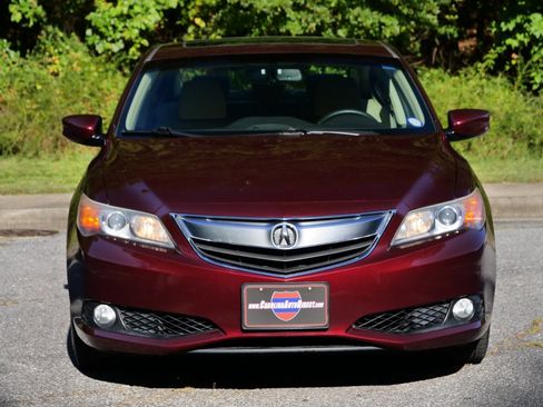 Used 2013 Acura ILX w/ Technology Package image 34