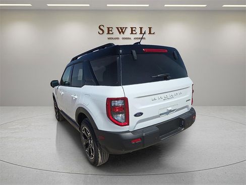 New 2025 Ford Bronco Sport Outer Banks w/ Outer Banks Tech Package+ image 3