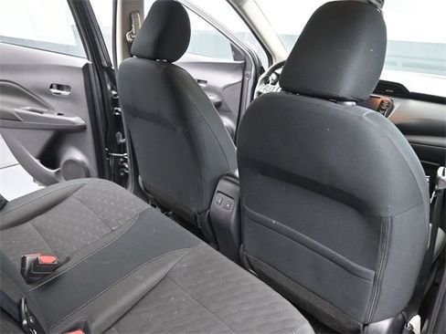 Certified 2024 Nissan Kicks SV image 16