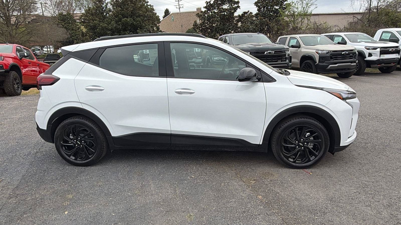 New 2027 Chevrolet Bolt RS FWD image 4
