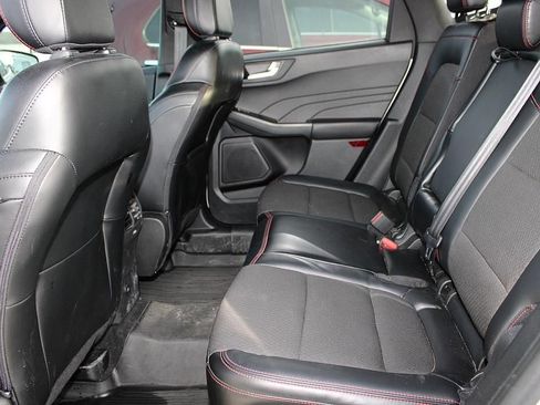 Used 2024 Ford Escape ST-Line w/ Tech Pack #1 image 32