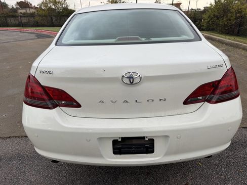 Used 2008 Toyota Avalon Limited image 6