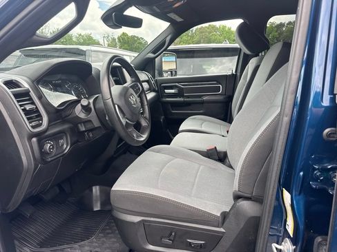 Used 2024 RAM 2500 Big Horn w/ Bed Utility Group AWD/4WD image 3