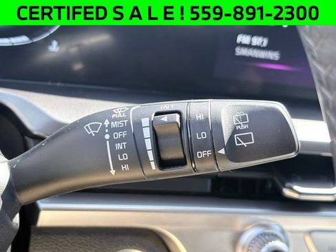 Certified 2025 Kia Telluride S FWD image 17