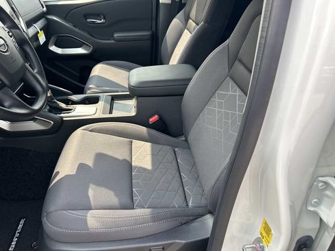 New 2026 Nissan Frontier SV w/ Tow Package RWD image 16