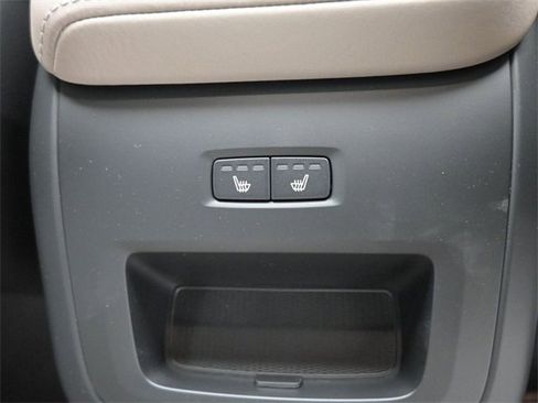 New 2026 Volvo XC60 B5 Plus w/ Protection Package Premier image 34