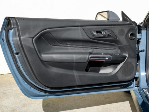 Used 2024 Ford Mustang GT Premium image 34