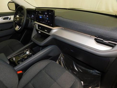 New 2026 Ford Explorer Active image 20