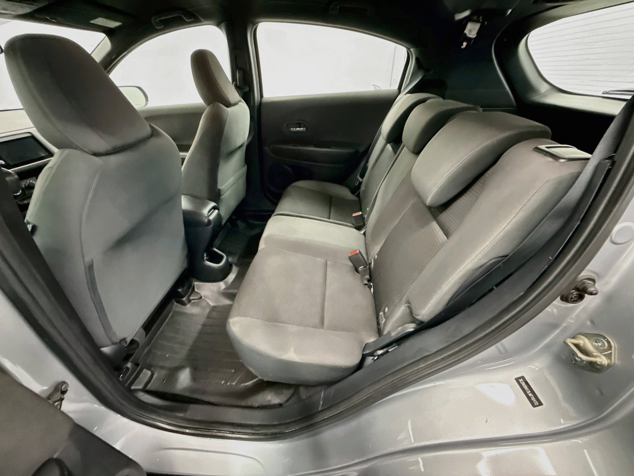 Used 2020 Honda HR-V Sport image 25
