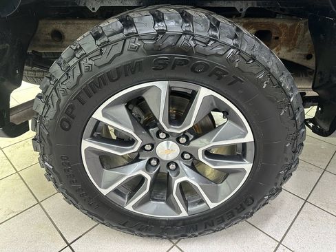 Certified 2022 Chevrolet Silverado 1500 LT image 18