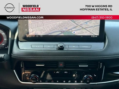 Certified 2025 Nissan Rogue SL w/ SL Premium Package AWD/4WD image 34