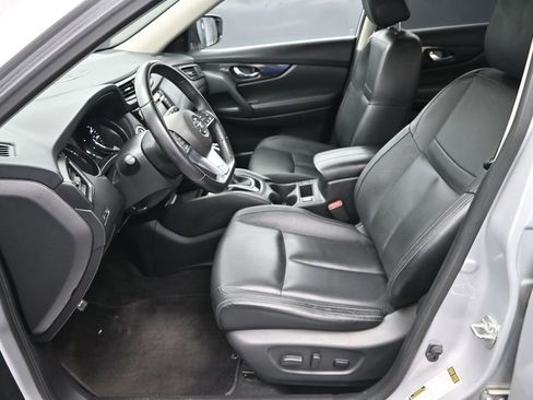 Used 2018 Nissan Rogue SL FWD image 14