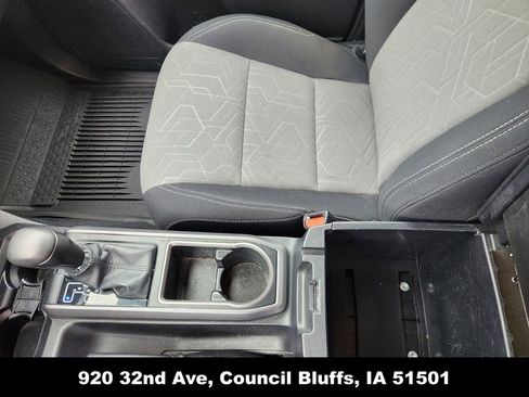 Used 2023 Toyota Tacoma TRD Off-Road image 29