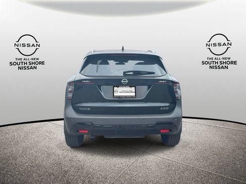 Used 2026 Nissan Kicks SV w/ Cold Weather Package AWD/4WD image 6