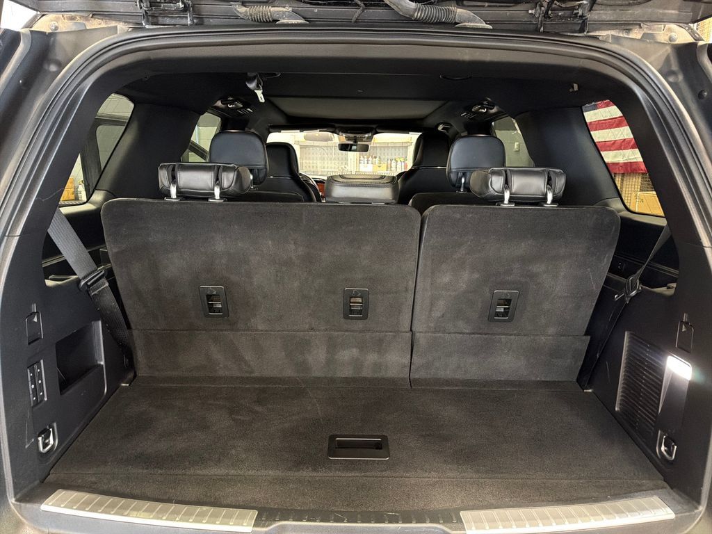 Used 2018 Lincoln Navigator Reserve w/ Technology Package AWD/4WD image 19