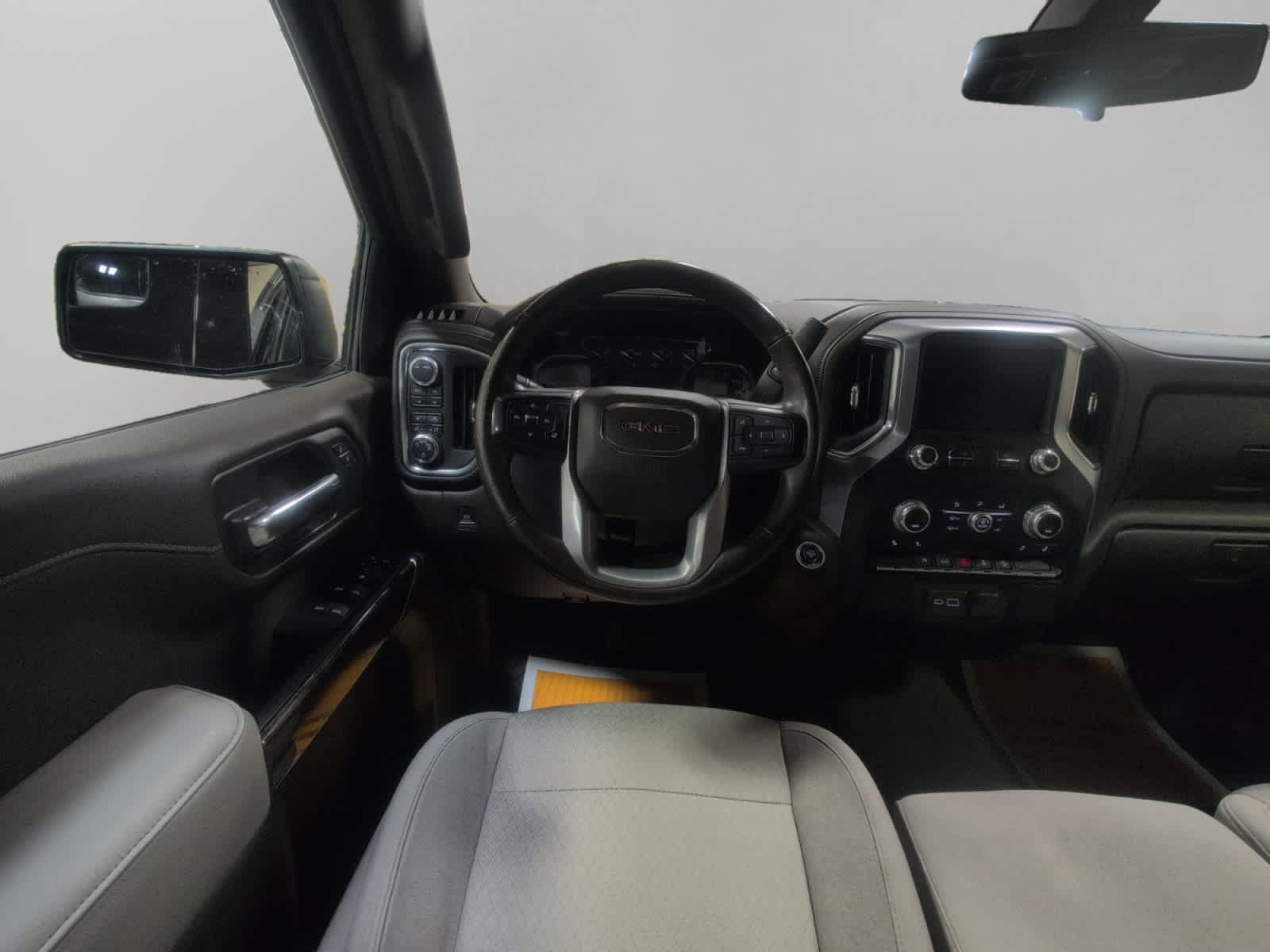 Used 2020 GMC Sierra 1500 Elevation w/ Elevation Value Package AWD/4WD image 12