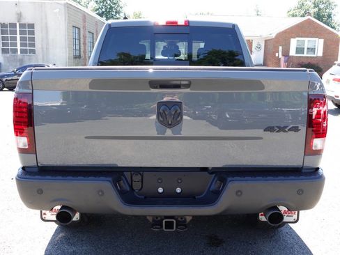 Used 2022 RAM 1500 Classic Warlock w/ Ceramic Grey Warlock Package image 7