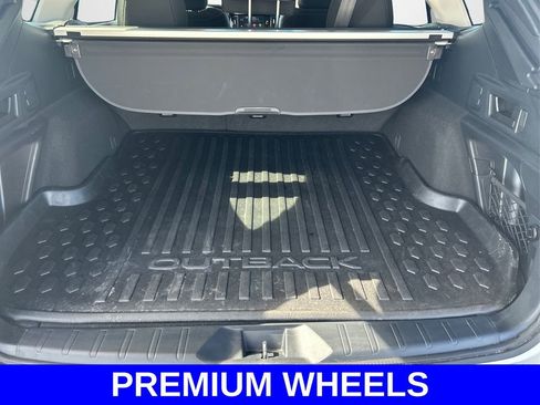 Certified 2025 Subaru Outback Premium image 11