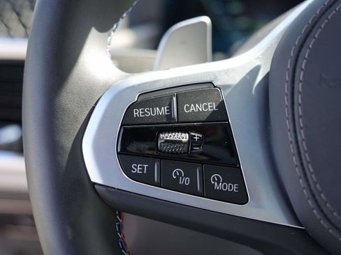 Used 2026 BMW X7 M60i image 18