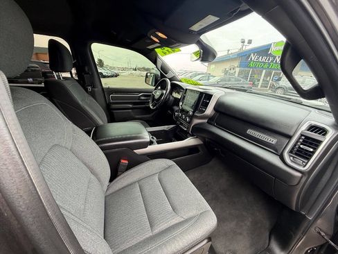 Used 2020 RAM 1500 Big Horn AWD/4WD image 16