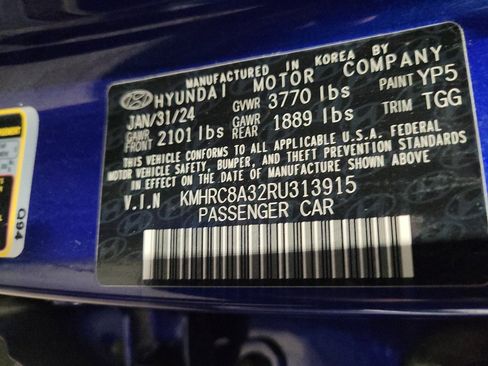Used 2024 Hyundai Venue SEL FWD image 33