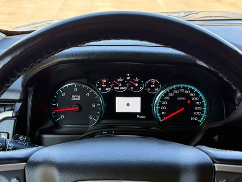 Used 2019 GMC Yukon Denali AWD/4WD image 32