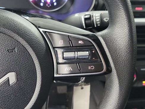 Used 2022 Kia Forte LXS w/ LXS Technology Package image 24