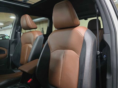 Used 2025 Subaru Forester Touring image 24