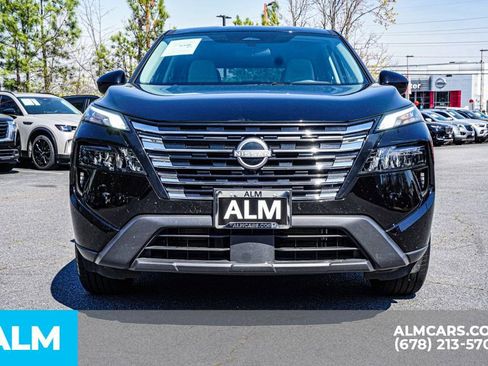 Used 2025 Nissan Rogue SV image 9