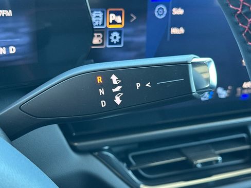 New 2025 Chevrolet Equinox EV RS image 22