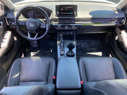 Used 2022 Honda Civic EX-L image 10