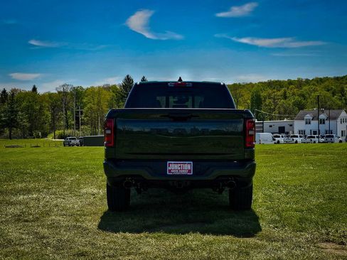 New 2026 RAM 1500 Laramie AWD/4WD image 5