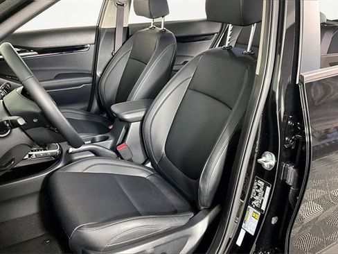 Certified 2026 Kia Seltos EX w/ EX Sunroof Package image 21
