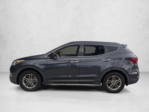 Used 2017 Hyundai Santa Fe Sport image 8