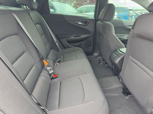 Used 2024 Chevrolet Malibu RS FWD image 16
